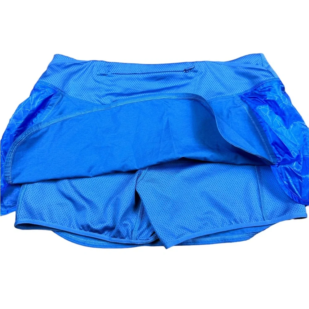 THE NORTH FACE: Blue Athletic Skort - Size Medium
